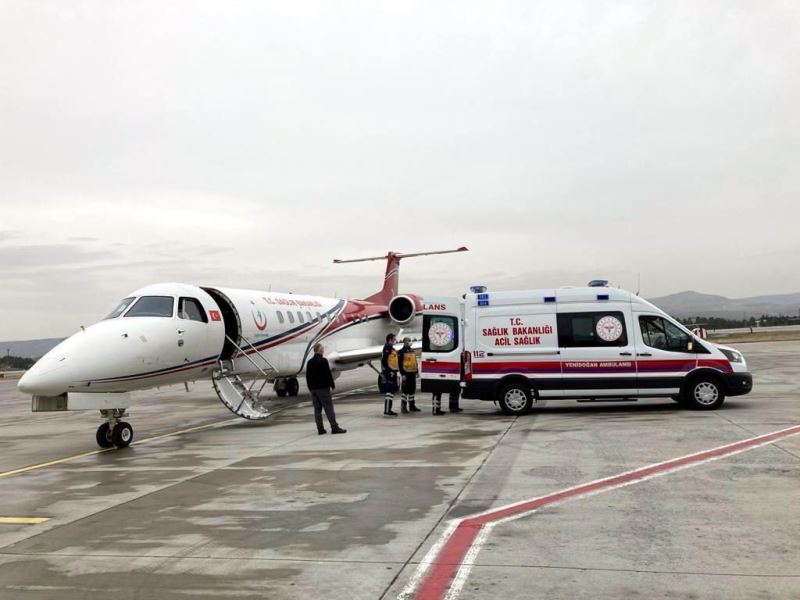 Uçak ambulanslar bebekler için havalandı
