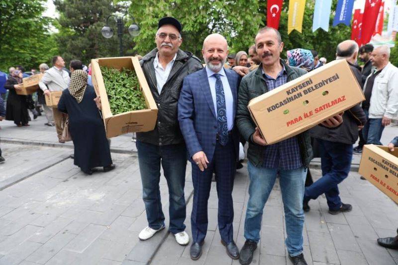 Başkan Çolakbayrakdar’dan organik domates fidesi dağıtım etkinliğine davet