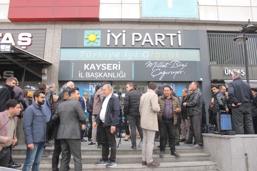 İYİ PARTİ TEMAYÜL YOKLAMASINI 1 NİSAN ‘DA YAPACAK