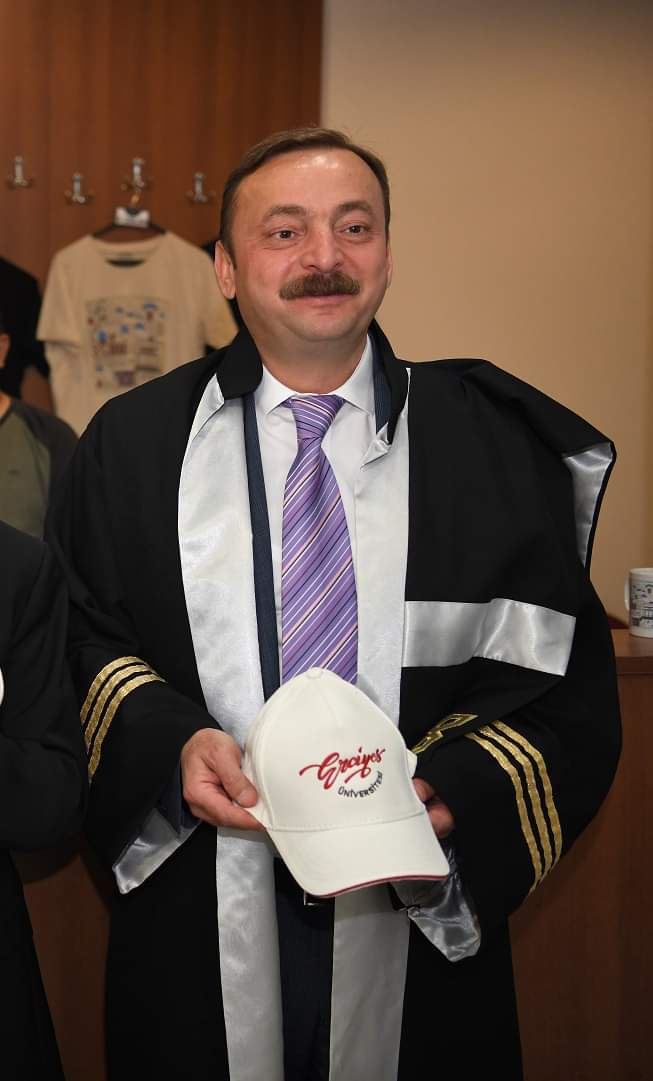 ERÜ REKTÖR YARDIMCILIĞINA PROF.DR. HAKAN AYDIN GETİRİLDİ