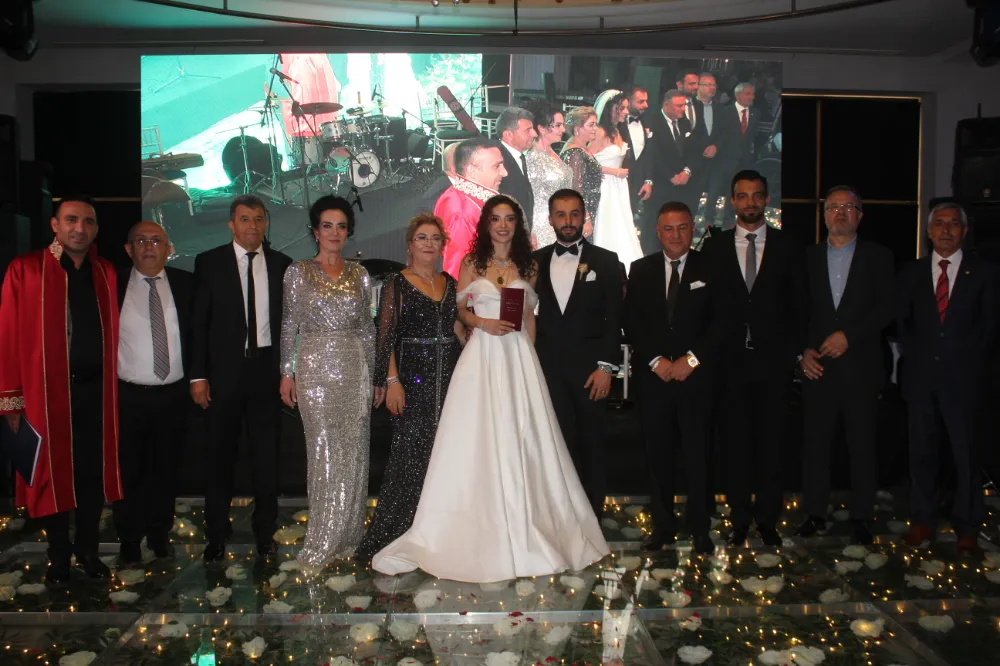 GÖÇ VE TEKİN AİLELERİNİN EN MUTLU GÜNÜ