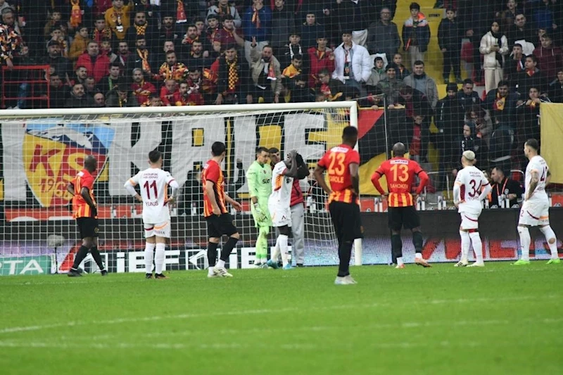 Kayserispor’da Sinan Kaloğlu ile 11 puan
