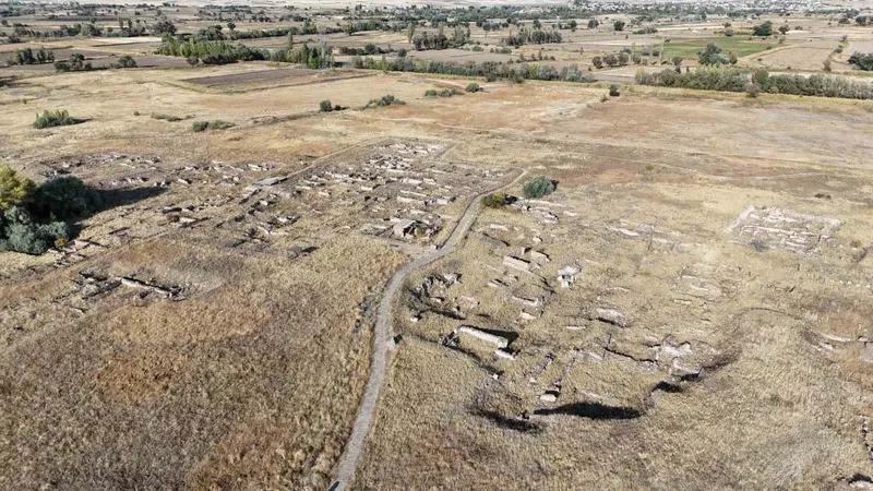 Büyükşehirden tarihe sahip çıkan adım: Kültepe’de geleceğe ışık tutuluyor
