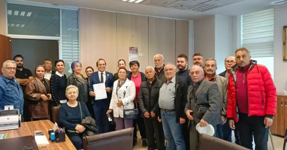 İYİ PARTİ MELİKGAZİ İLÇE BAŞKANI TUNCER KÜÇÜK, MAZBATASINI ALDI