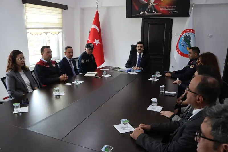 Tomarza Kaymakamı Selim Eser görevine başladı
