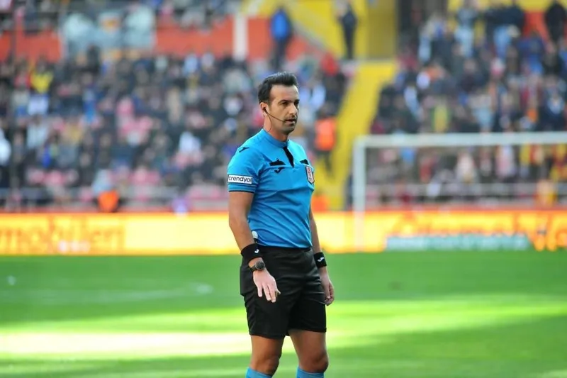 Kayserispor-Kasımpaşa maçını Kadir Sağlam yönetecek
