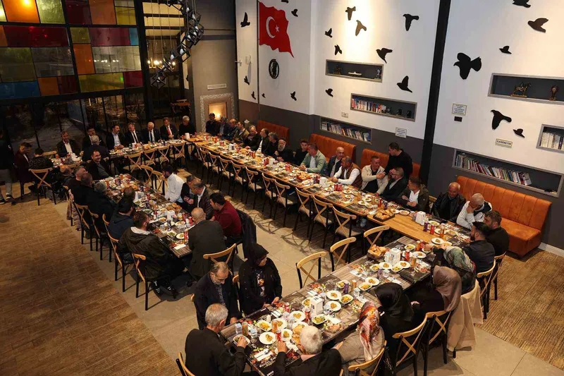 Başkan Özdoğan’dan Hacılar iş dünyası ile gelecek istişaresi
