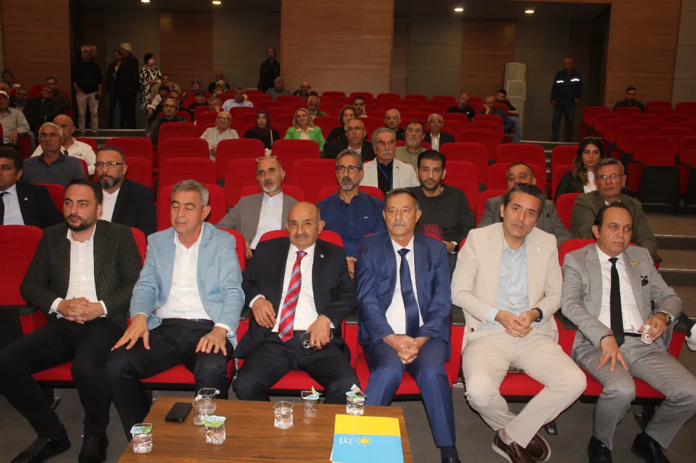 İYİ PARTİ KOCASİNAN İKİ ADAYLI KONGRE YAPTI