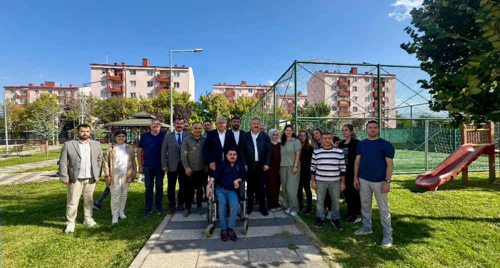 MHP MELİKGAZİ’DEN ÇOCUK EVLERİ SİTESİ’NE ANLAMLI ZİYARET
