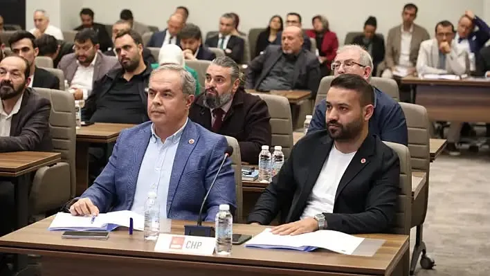 MECLİSTEKİ APO SLOGANLARINA TEPKİ