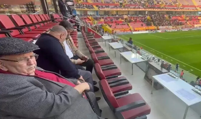 Kayserispor eski başkanlarından ’Kebapçı Hilmi’ statta
