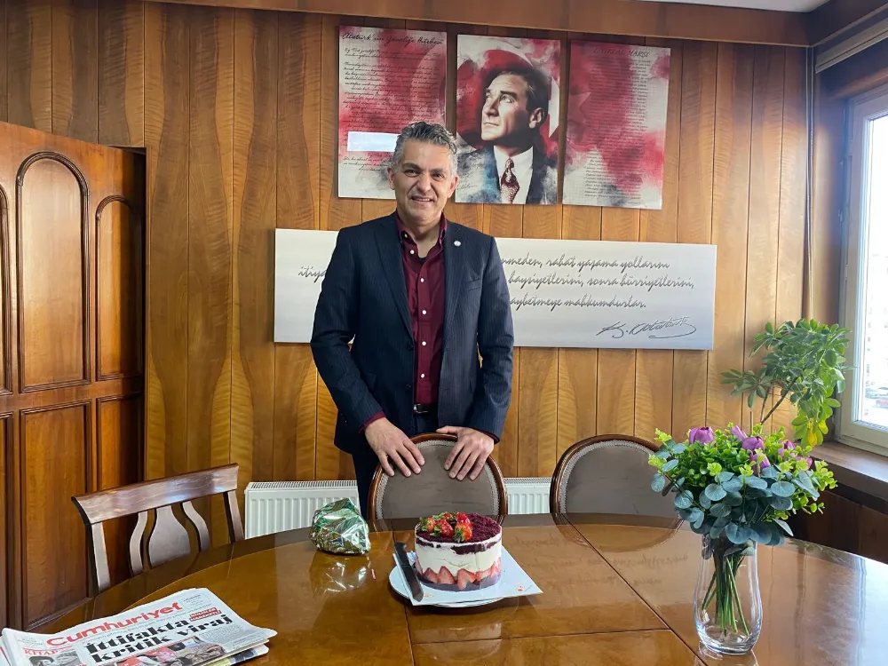 TEMİZ, ADD’DE BAŞÖRTÜSÜNE YASAK YOKTUR