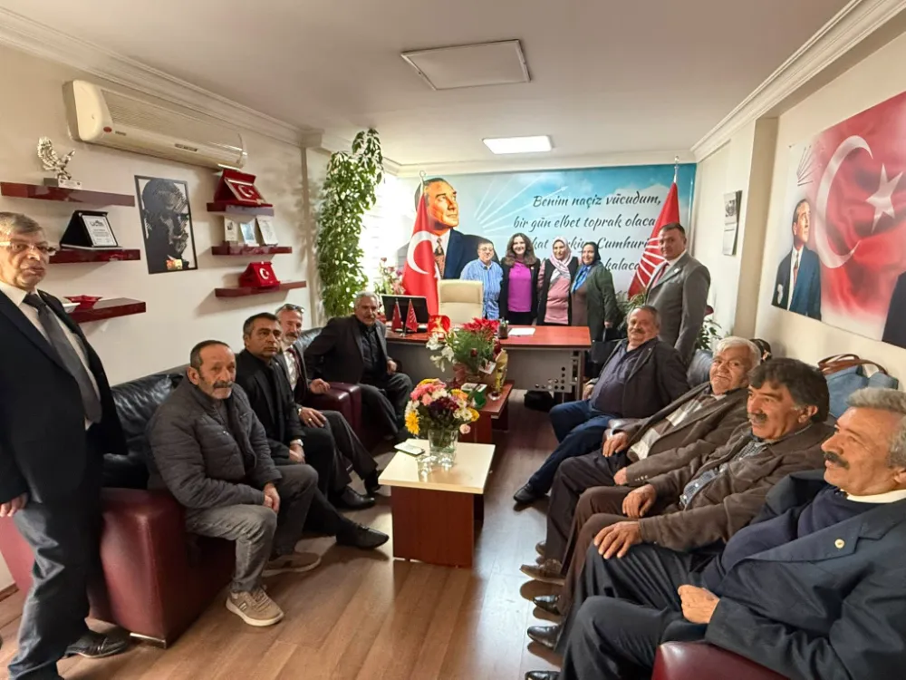 CHP DEVELİ HEYETİNDEN ÖZER’E TEBRİK ZİYARETİ