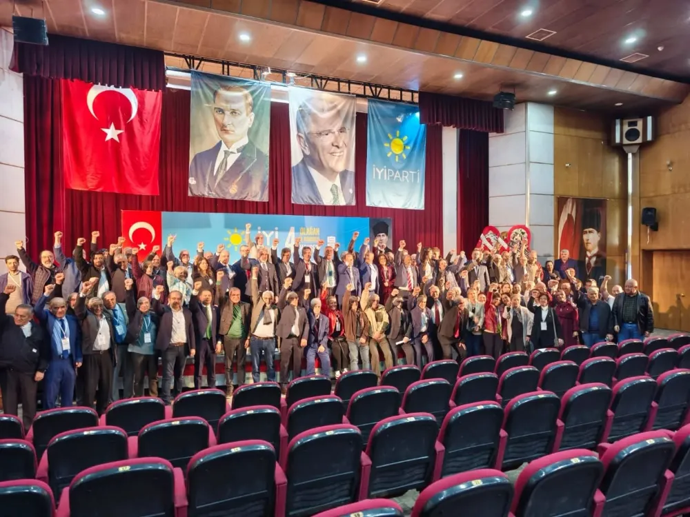 İYİ PARTİ 4.OLAĞAN İL KONGRESİNDE KIRAN KIRANA YARIŞ