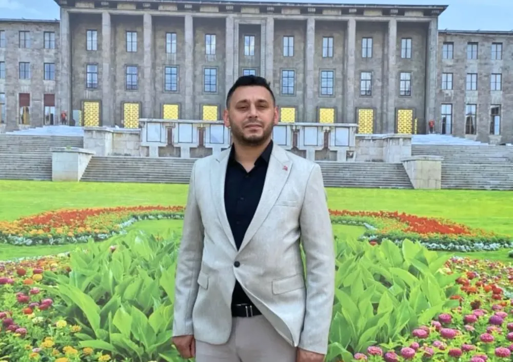 AK PARTİ YAHYALI İLÇE GENÇLİK KOLLARI BAŞKANI BULUT İSTİFA ETTİ