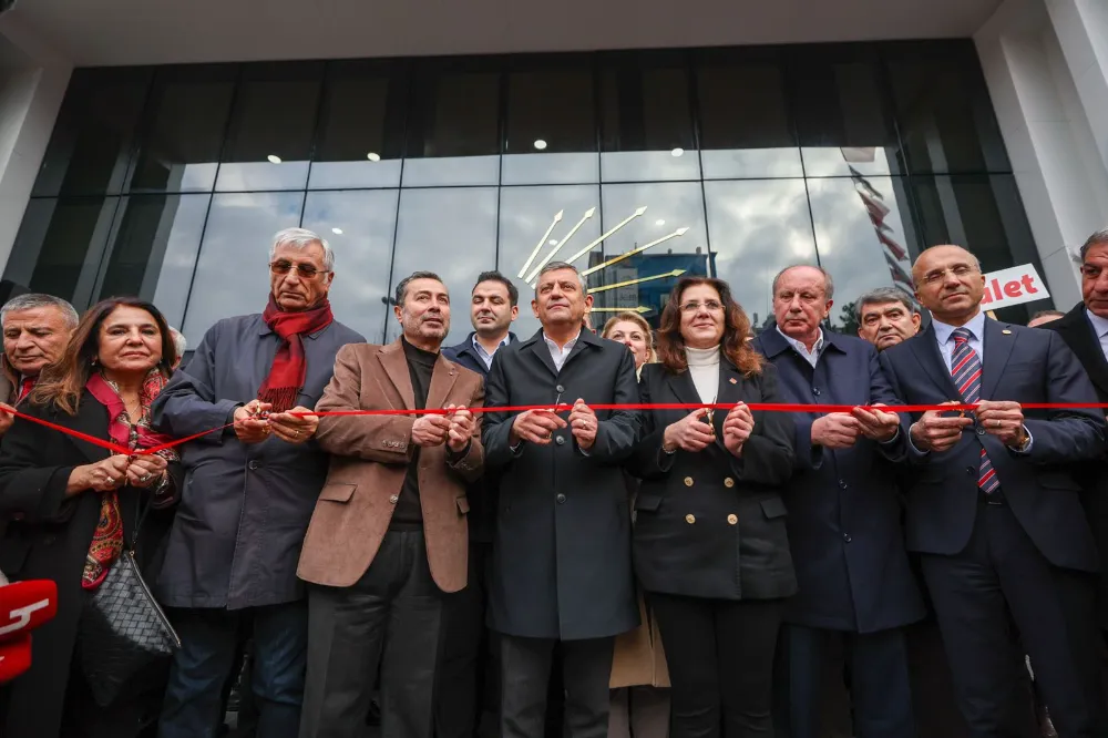 ÖZEL, KAYSERİ’DE PARTİSİNİN YENİ İL BİNASININ AÇILIŞINI YAPTI