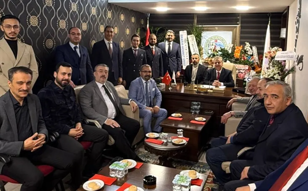 KARAKUZAY’DAN İNCETOPRAK’A TEBRİK ZİYARETİ