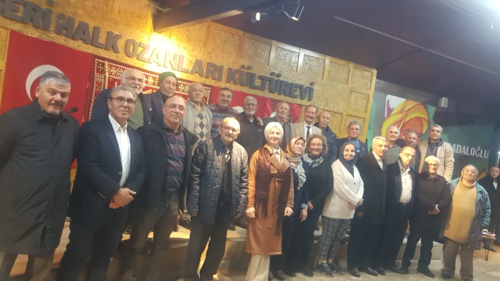 KÜLTÜR EVİNDE ŞİİR DİNLETİSİ 