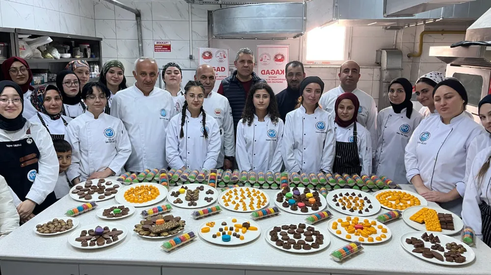 DEVELİ AŞÇILIK PROGRAMINDAN ÇİKOLATA ATÖLYESİ 