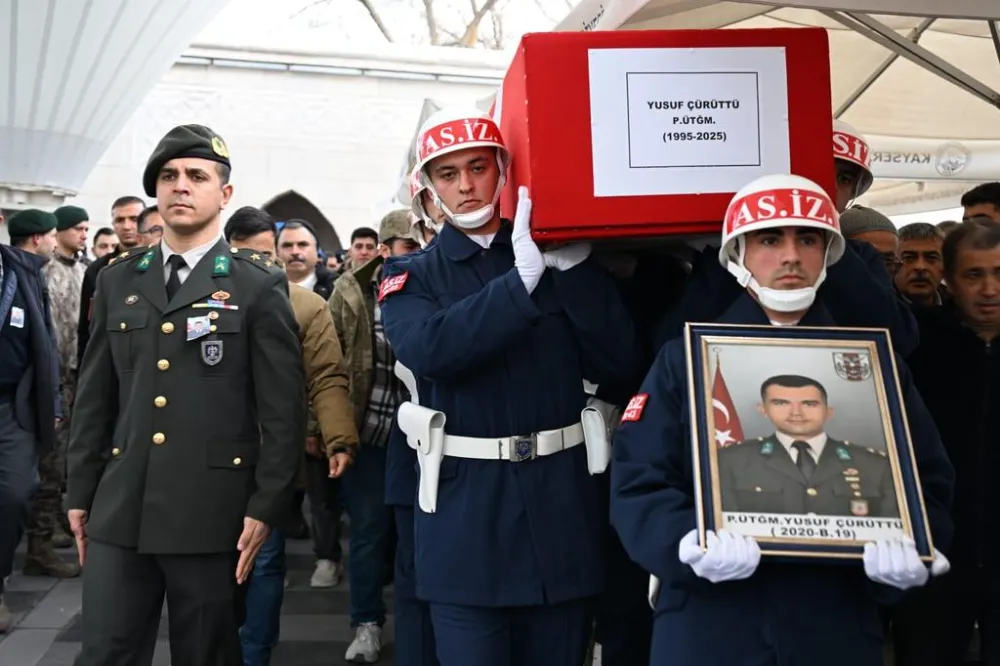 ÜSTEĞMEN ÇÜRÜTTÜTOPRAĞA VERİLDİ