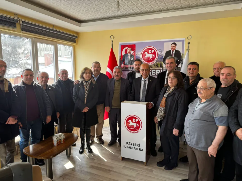 DP’DE MELİKGAZİ VE KOCASİNAN KONGRE YAPTI