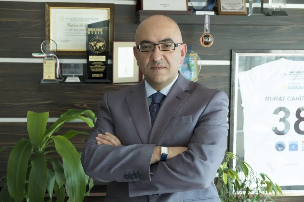 MİLLETVEKİLİ CINGI, KAYSERİ’DE YÜRÜRKEN KARŞINIZA ROBOT ÇIKABİLİR