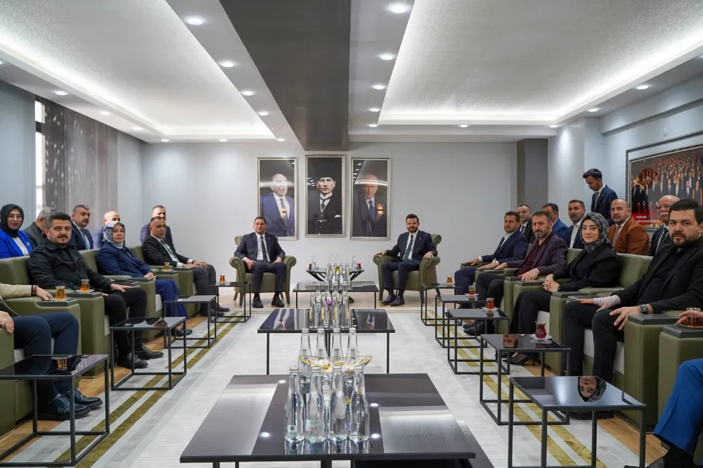 AK PARTİ’DEN MHP’YE İADEYİ ZİYARET