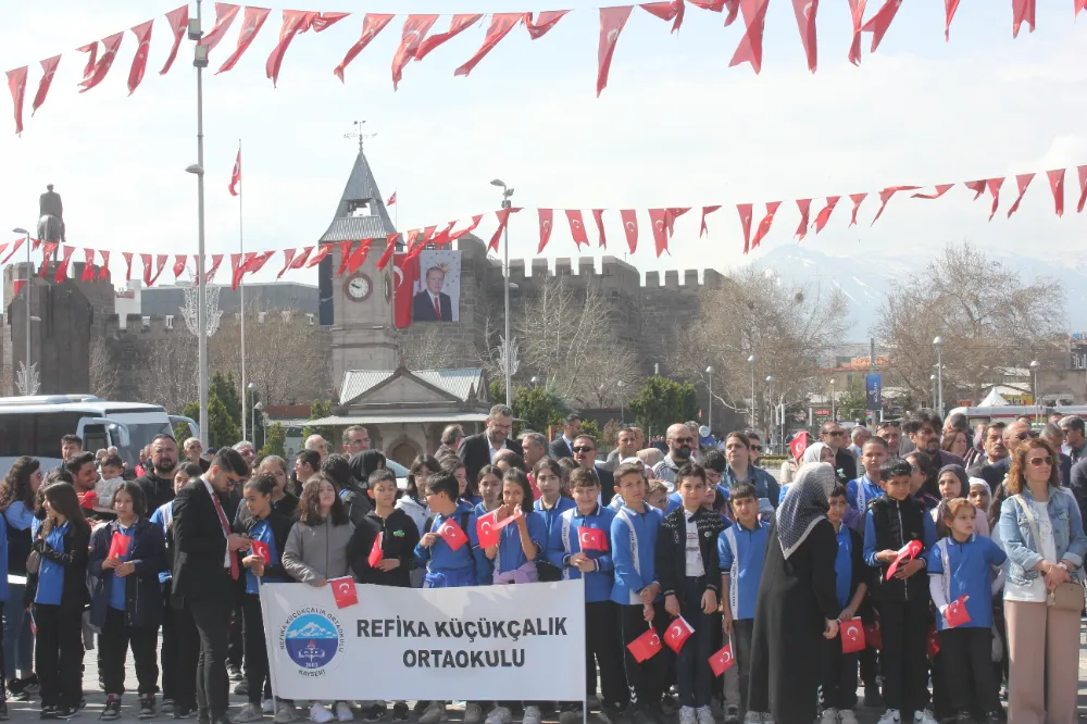 KAYSERİ’DE 23 NİSAN COŞKUSU