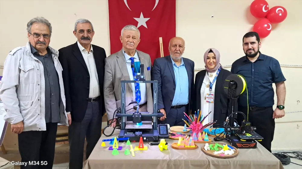 MEHMET TARMAN İMAM HATİP ORTAOKULU’NDA TÜBİTAK 4006 BİLİM FUARI HEYECANI