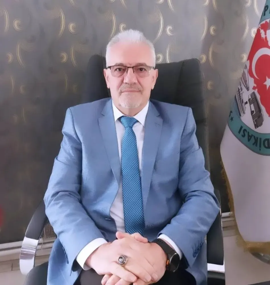 MÜNİR BORAZANDAN GENÇLERE UYARI 