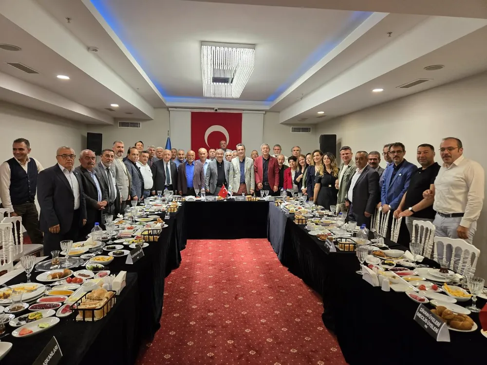 İYİ PARTİ GENİŞLETİLMİŞ İL DİVAN TOPLANTISINI YAPTI