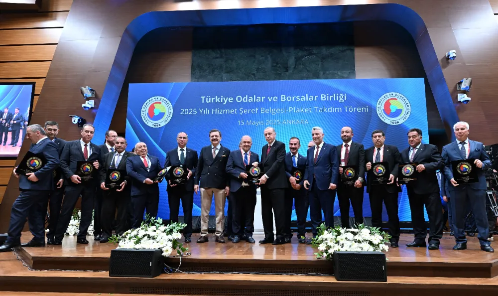 TOBB 2025 YILI HİZMET ŞEREF BELGESİ VE PLAKET TÖRENİ