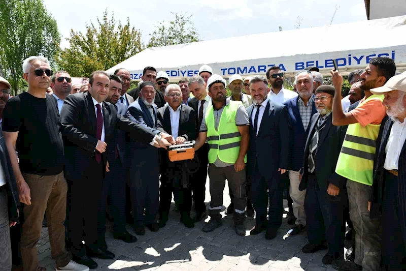 Salihler Camii’nin temeli atıldı
