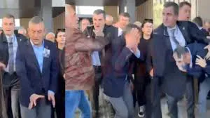 CHP GENEL BAŞKANINA TOKATLI SALDIRI