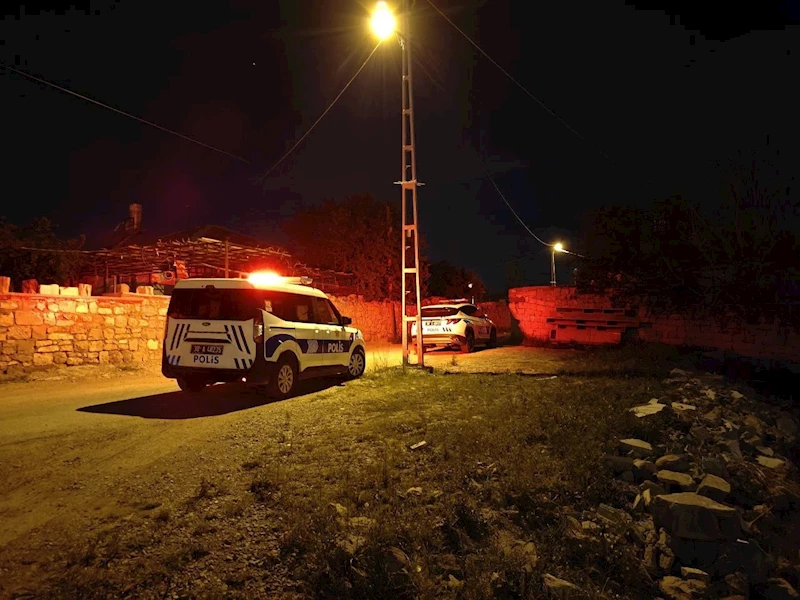 Kayseri’de ihbara giden polis otosuna saldırı: 1 gözaltı

