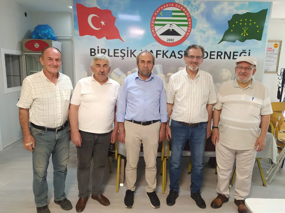 BİRLEŞİK KAFKASYA DERNEĞİ’NDE BAYRAMLAŞMA 