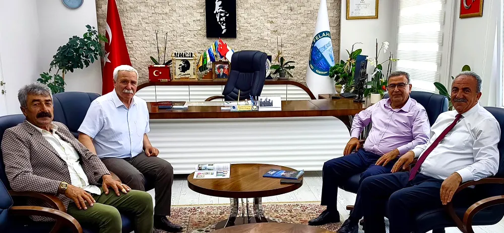 CHP’NİN BELEDİYE BAŞKANLAR BİR ARAYA GELDİ