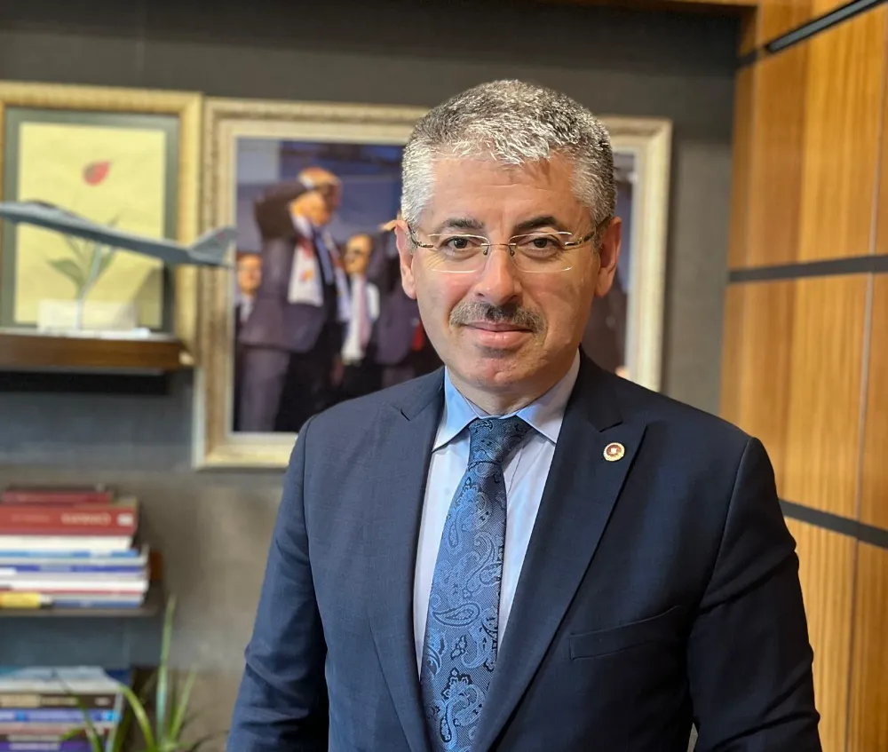 ÇOPUROĞLU İÇİŞLERİ KOMİSYONUNA YENİDEN SEÇİLDİ