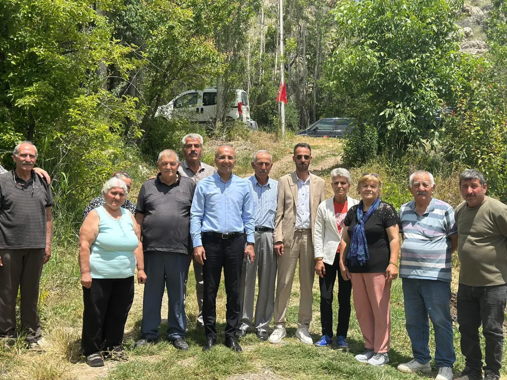 CHP’LİLER KARAÖZÜNE ÇIKARMA YAPTI
