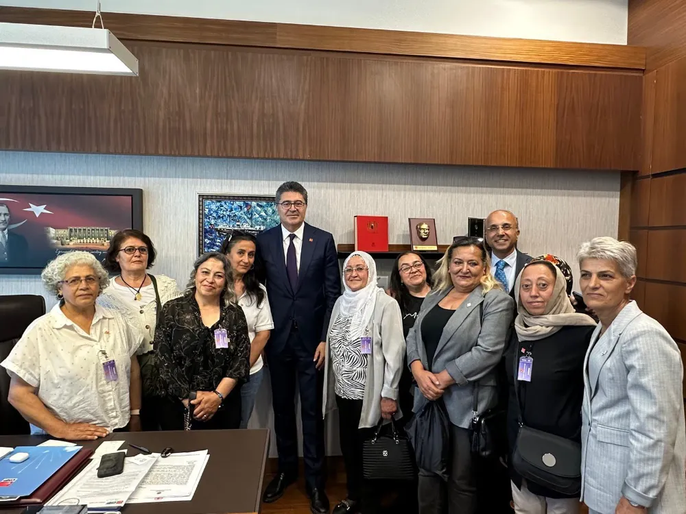 CHP İLÇE KADIN KOLLARINDAN AYTEKİN’E ZİYARET