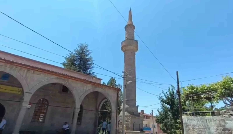 Manevi buluşma noktası Ulu Cami 3 asırdır ayakta
