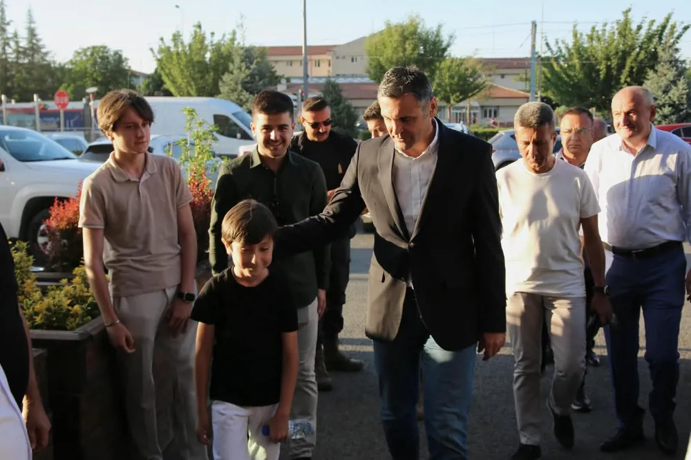 ATANUR AYDIN, MEVLİDE KATILDI 