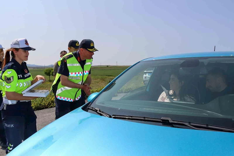 İl Jandarma Komutanlığı Dedebağı, yol denetimlerine katıldı
