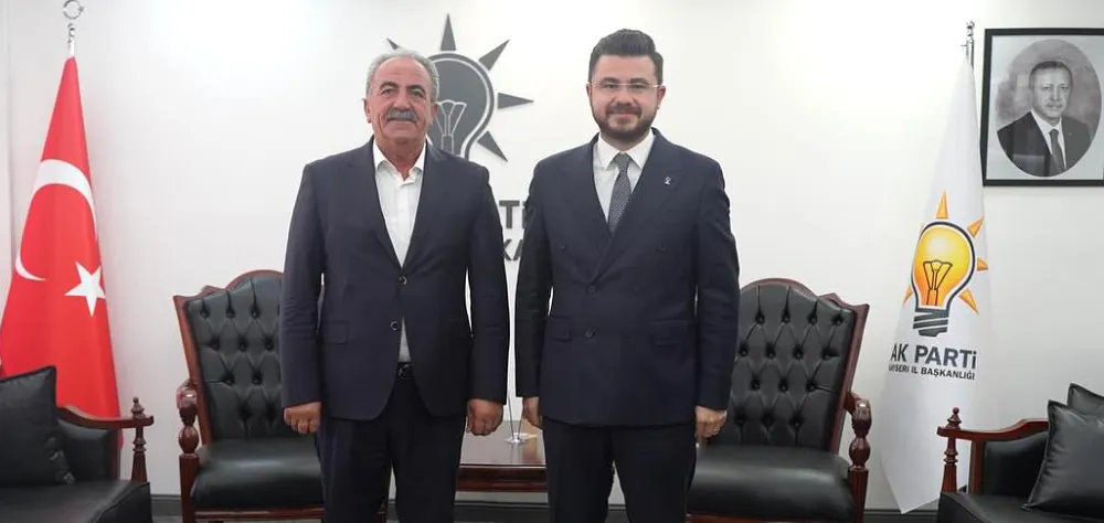 CHP’Lİ GÜLESER’DEN AK PARTİLİ OKANDAN’A SÜPRİZ ZİYARET