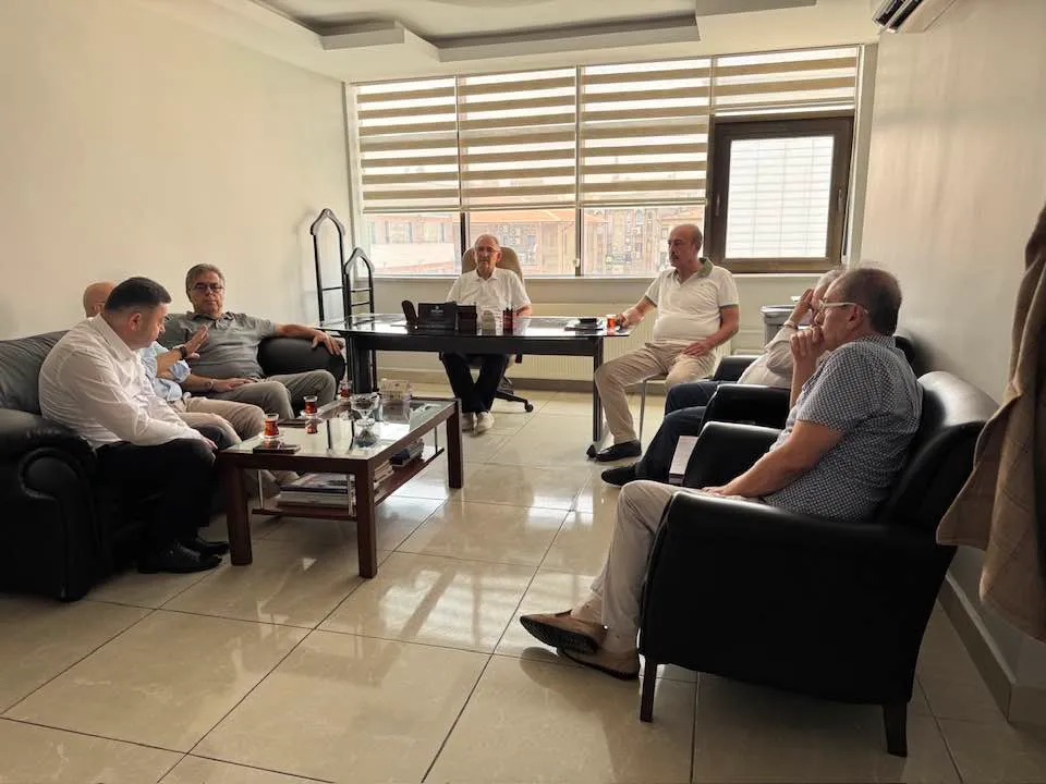 ÖZHASEKİ’DEN DURSUN KARDEŞLERE ZİYARET