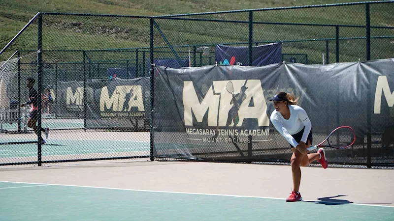 Erciyes’teki Dünya Tenis Turu’nda finaller pazar günü oynanacak

