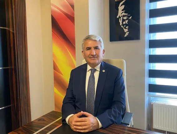 MECLİS ÜYESİ ZEKİ GÜMÜŞ