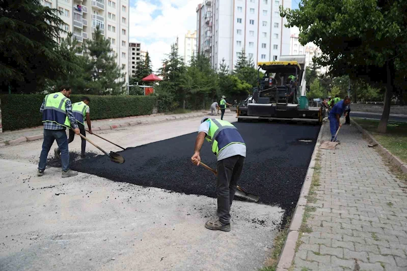 Melikgazi’den İldem’in ulaşımını rahatlatacak asfalt çalışması
