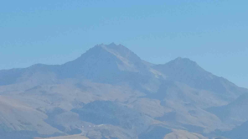 Alacaklılar dikkat: Erciyes’in karı eridi
