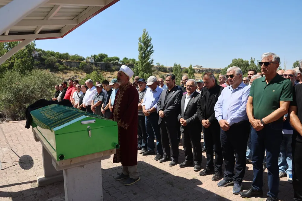 CHP’Lİ ÖZDEMİR’İN ACI GÜNÜ